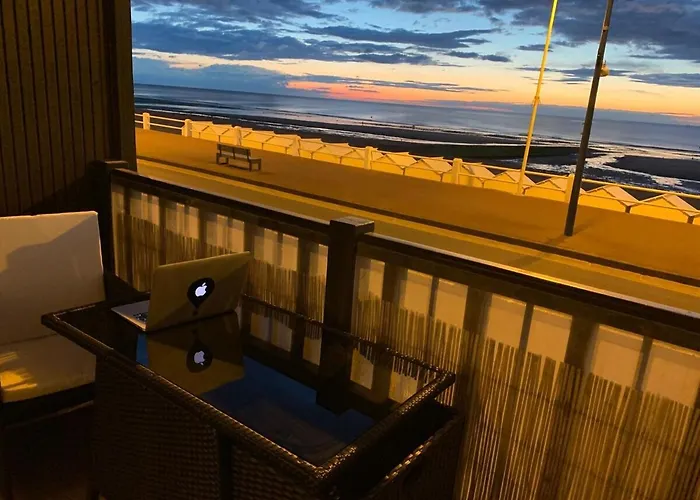 Апартаменты Grand Pour 4 Face A La *