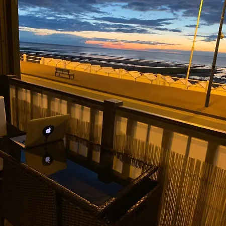 Apartment Grand Pour 4 Face A La *